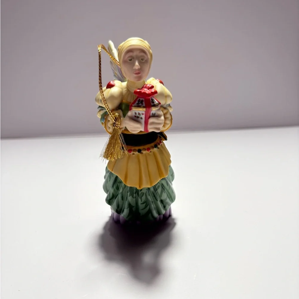 “The Angel’s Gift” Figurine Produced by The Greenwich Workshop-Limited Edition